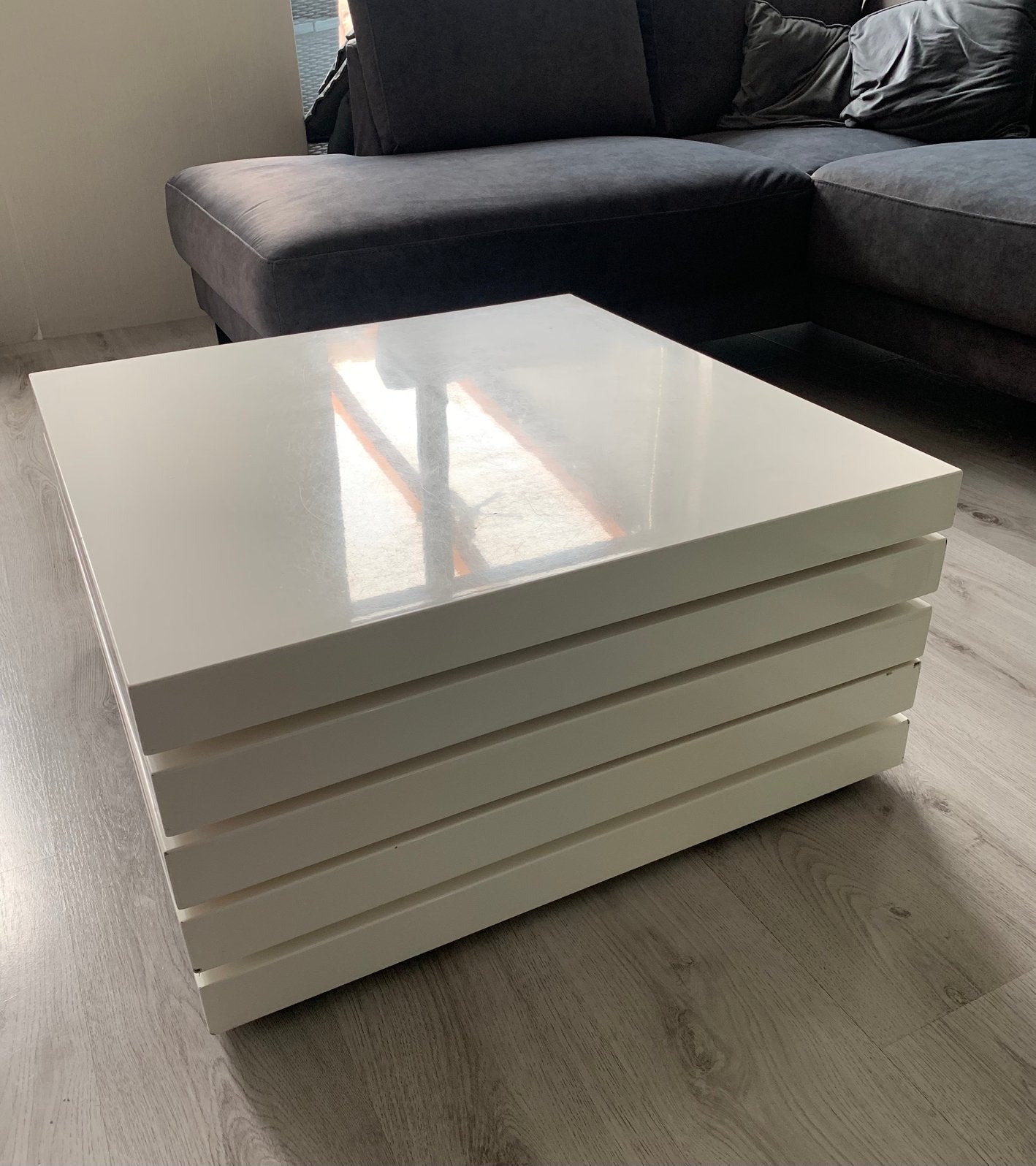 Zware salontafel crème wit hoogglans met draaibare bladen, Ophalen, 100 tot 150 cm, 50 tot 100 cm, Zo goed als nieuw