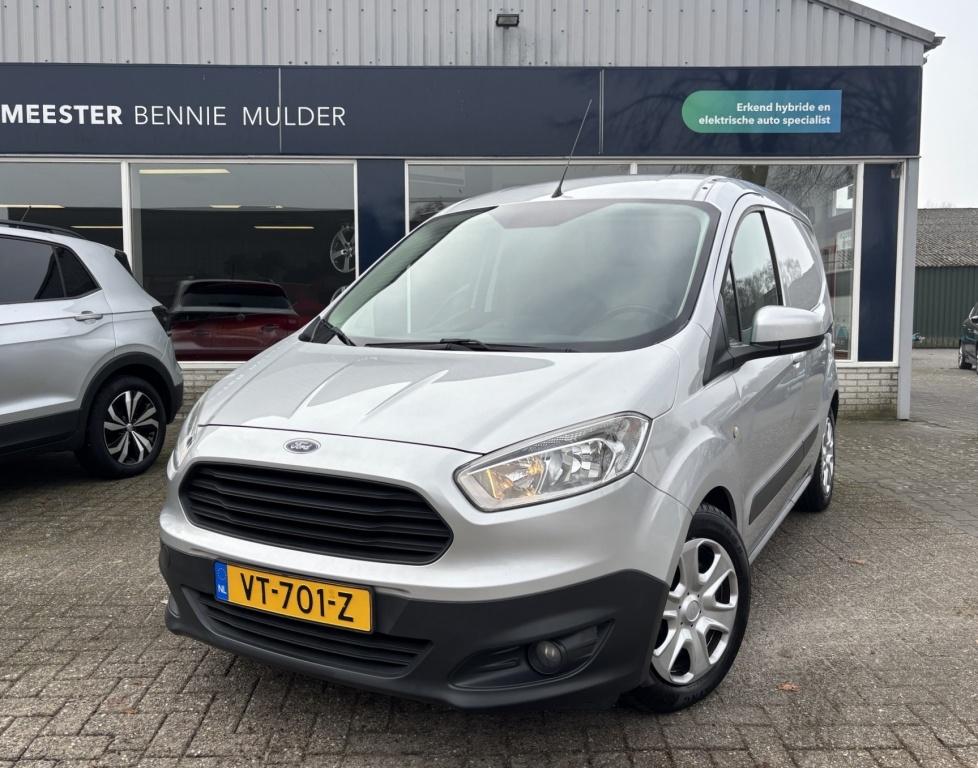 Ford Transit Courier 1.5 TDCI MARGE / AIRCO / TREKHAAK, Euro 5, Stof, Gebruikt, Zwart