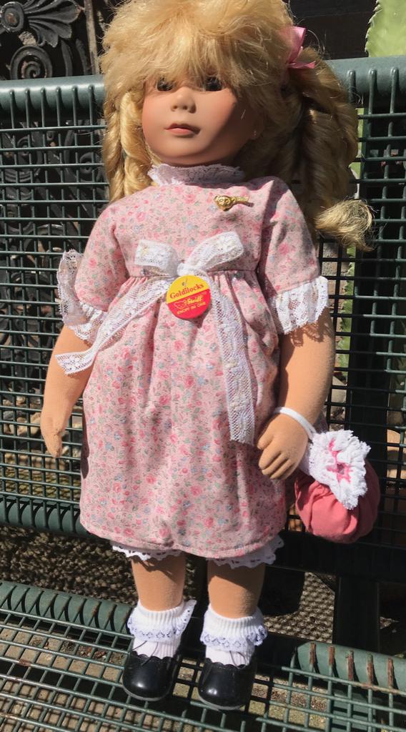 leuke en unieke set van Steiff ; Goldylocks met de 3 beren., Verzamelen, Poppen, Ophalen, Zo goed als nieuw, Pop