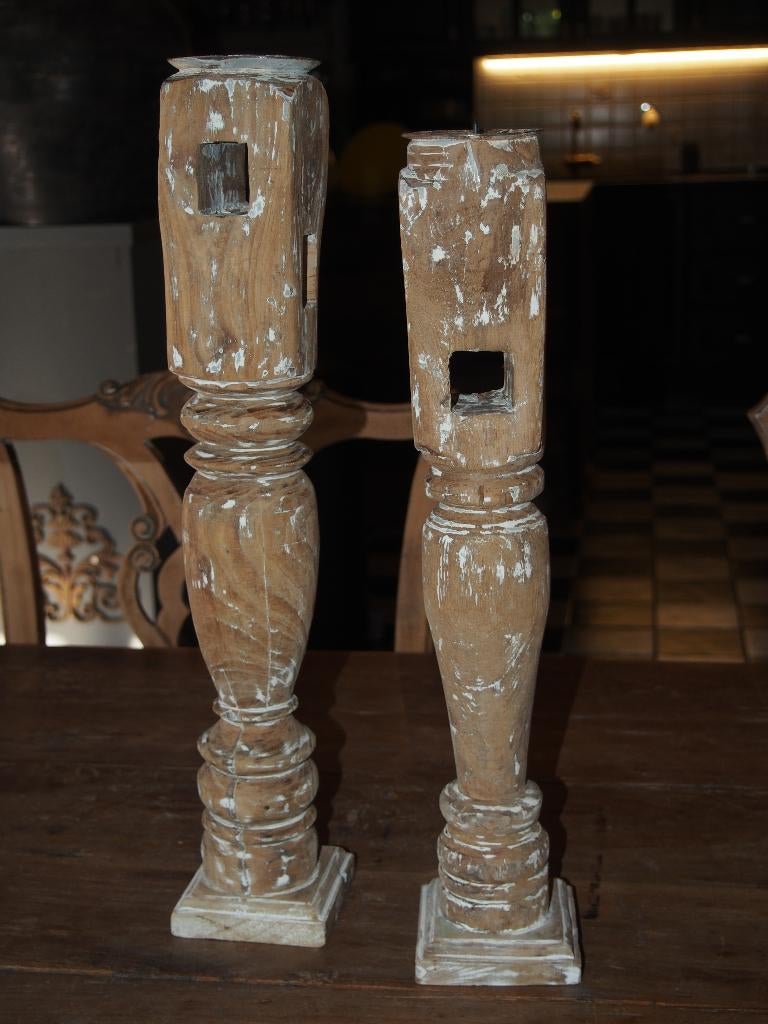 2 houten Kaarsenstandaards/Balusters, Ophalen of Verzenden, Gebruikt, Hout, 25 tot 50 cm