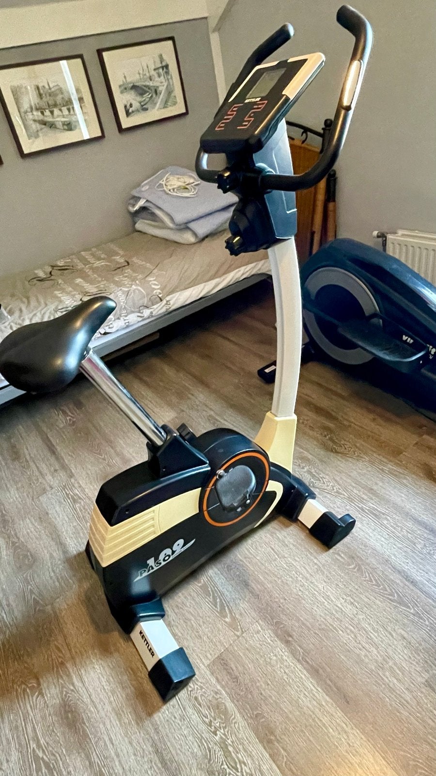 Kettler Paso 109 Hometrainer, Ophalen, Zo goed als nieuw, Metaal, Benen