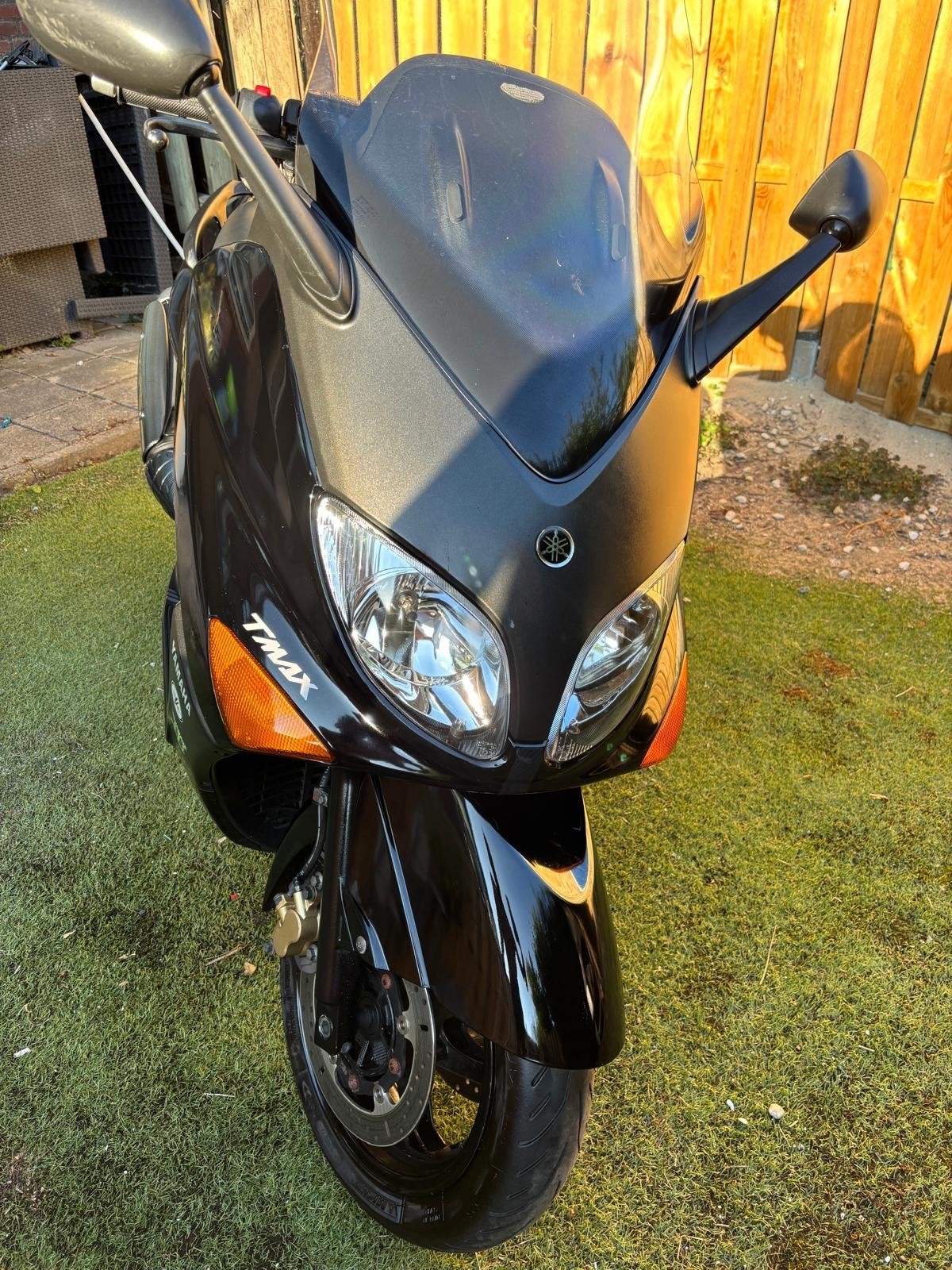 Yamaha TMAX Scooter - Zwart, Goed Onderhouden, Motoren, 2 cilinders, Gebruikt, Particulier, Meer dan 35 kW