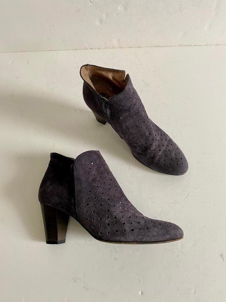H212 Marjon Snieders maat 39 suede-leren enkel/lage laarsjes, Blauw, Zo goed als nieuw, Marjon Snieders, Ophalen of Verzenden