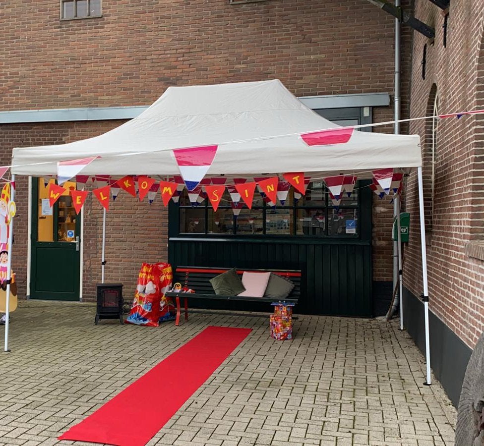 Partytent huren | Easy Up 3x4,5 meter | Snel op te zetten, Ophalen, Zo goed als nieuw, Overige
