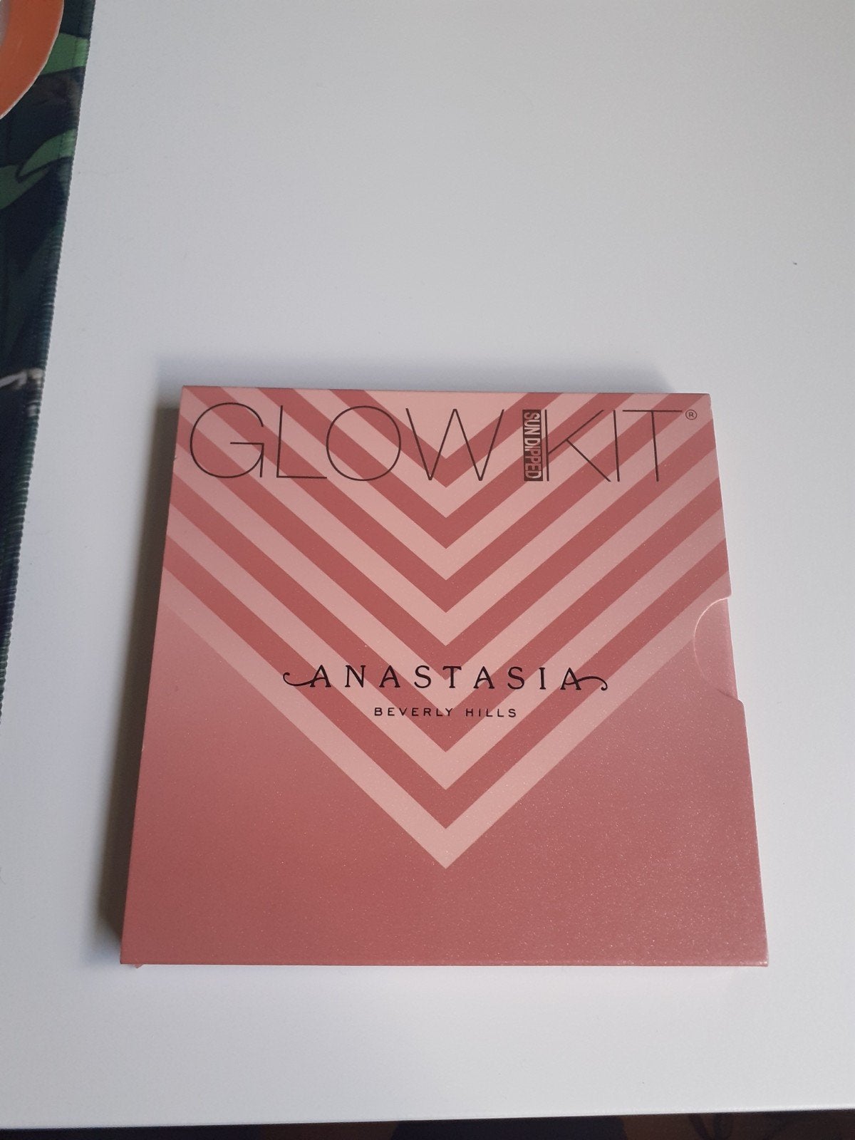Anastasia Beverly Hills Glow Kit Sun Dipped Highlighter, Wangen, Bruin, Nieuw, Ophalen of Verzenden