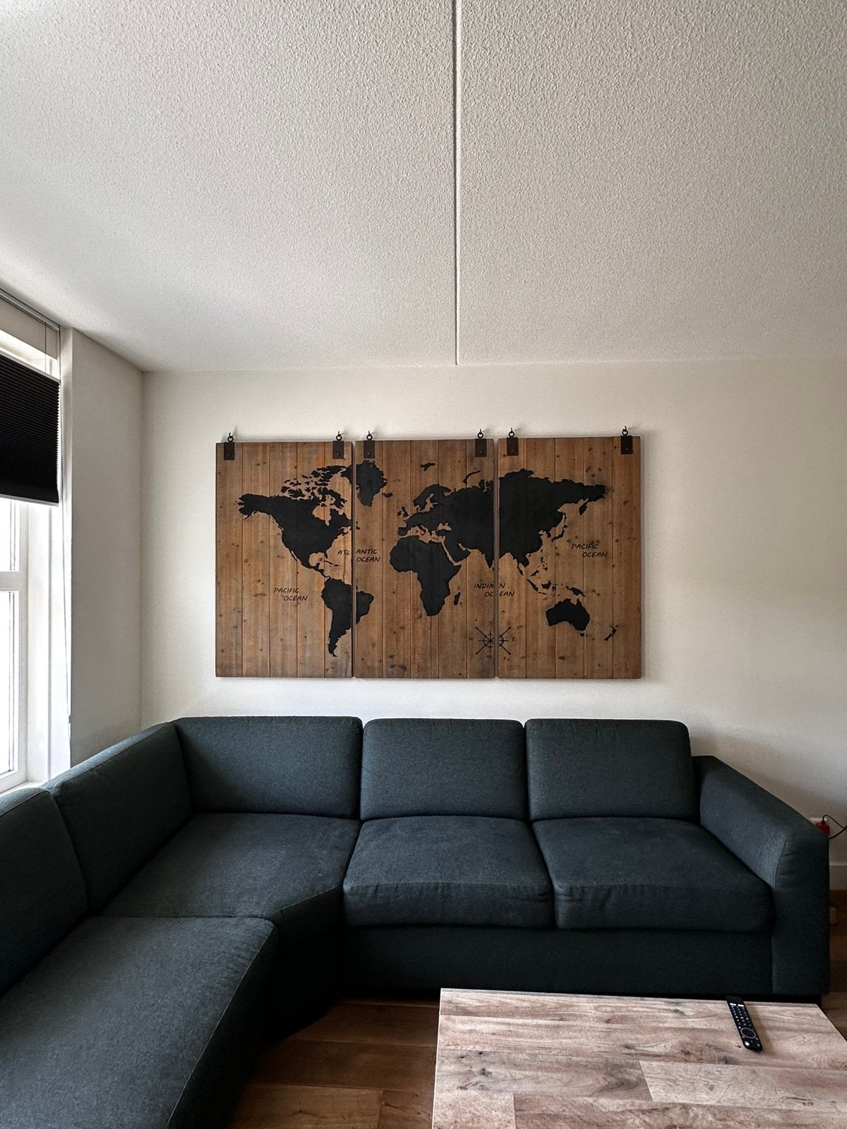 Groot 3-luik schilderij wereldkaart, Ophalen, Zo goed als nieuw