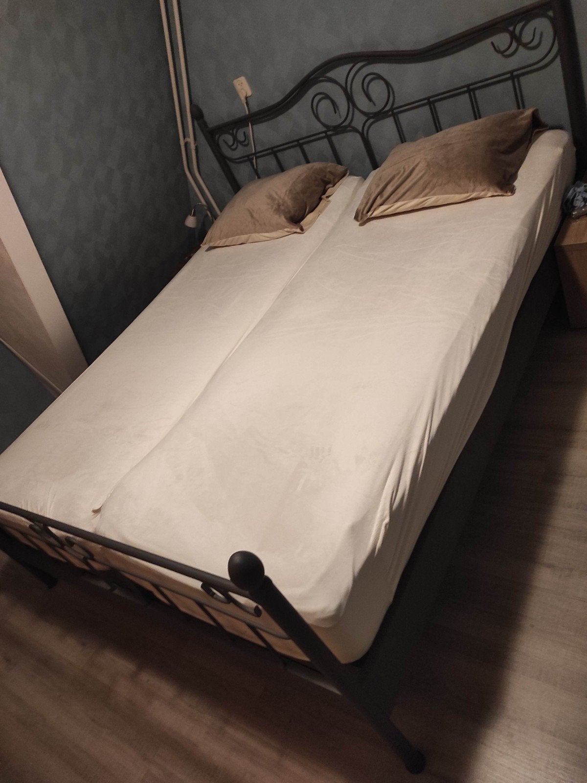 Metalen bed omranding, donker grijs, twee persoons, Ophalen, Tweepersoons, Grijs, 180 cm