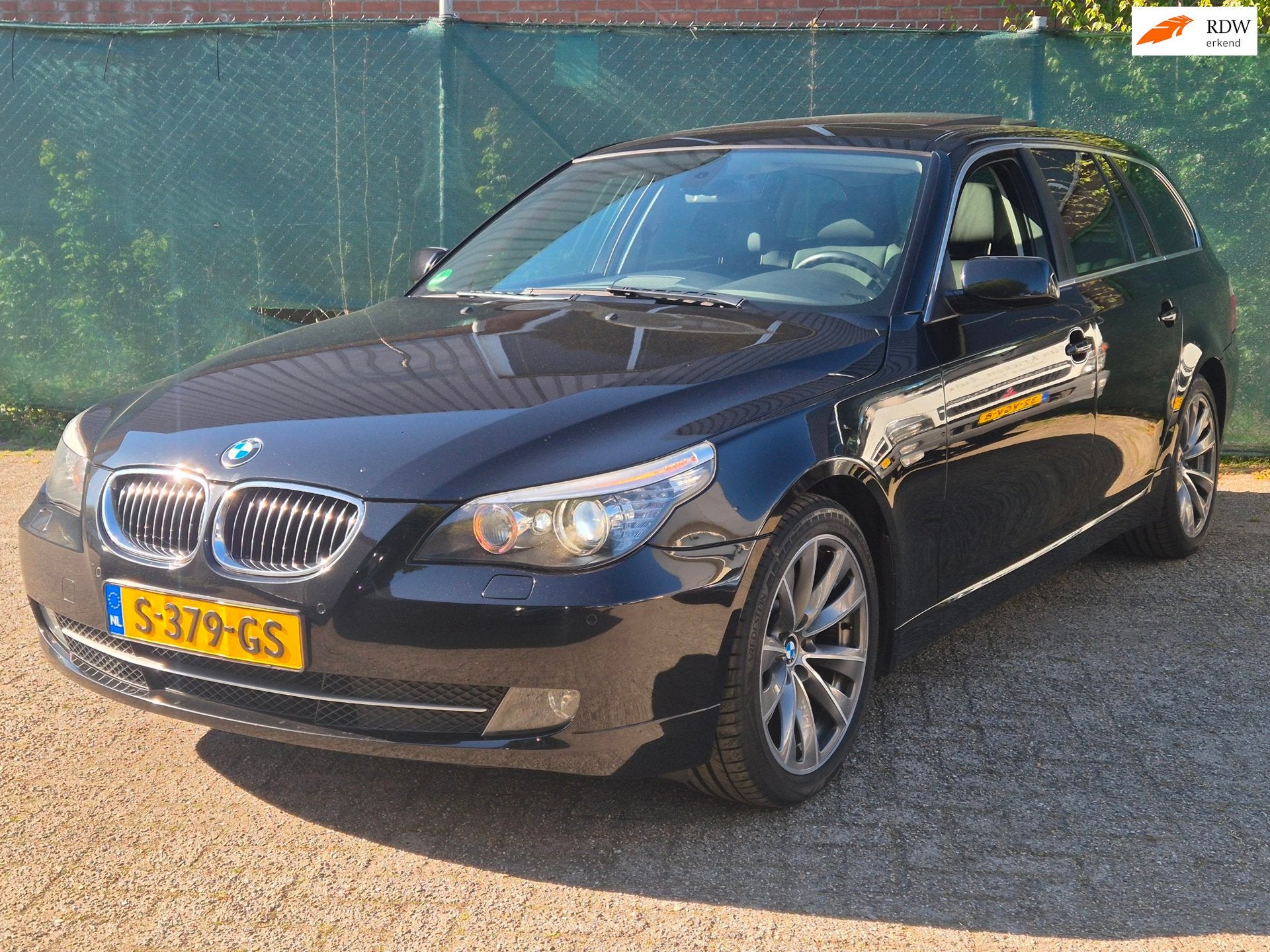 BMW 5-serie Touring 530i LCI *176000KM* Youngtimer *BTW*, Automaat, Achterwielaandrijving, Gebruikt, Zwart