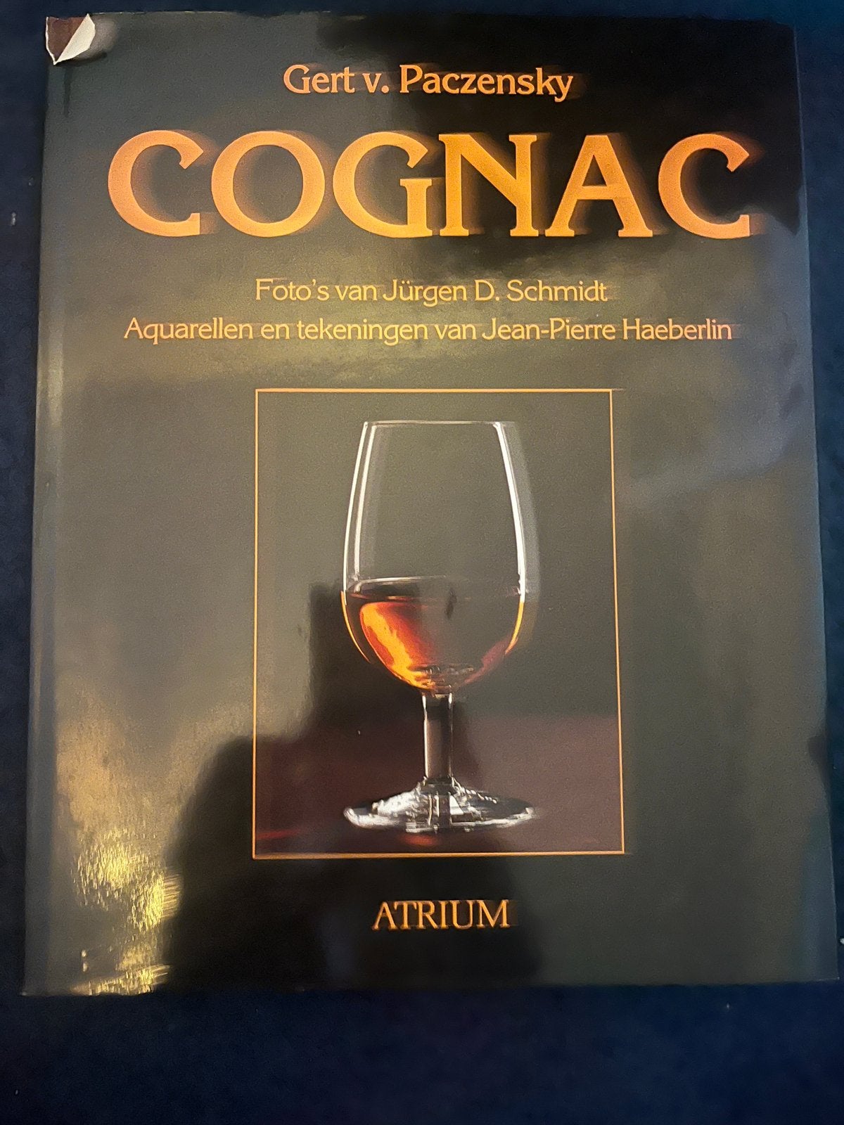 Cognac - Gert van Paczensky, Ophalen of Verzenden, Zo goed als nieuw