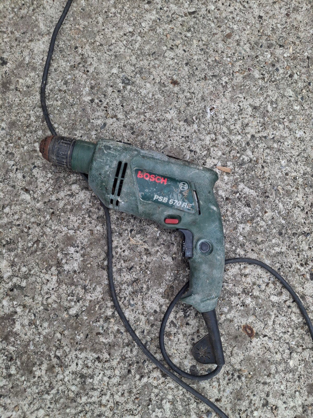 Bosch PSB 670 RE Klopboormachine - Gebruikt, Boormachine, Ophalen of Verzenden, Variabele snelheid, Gebruikt