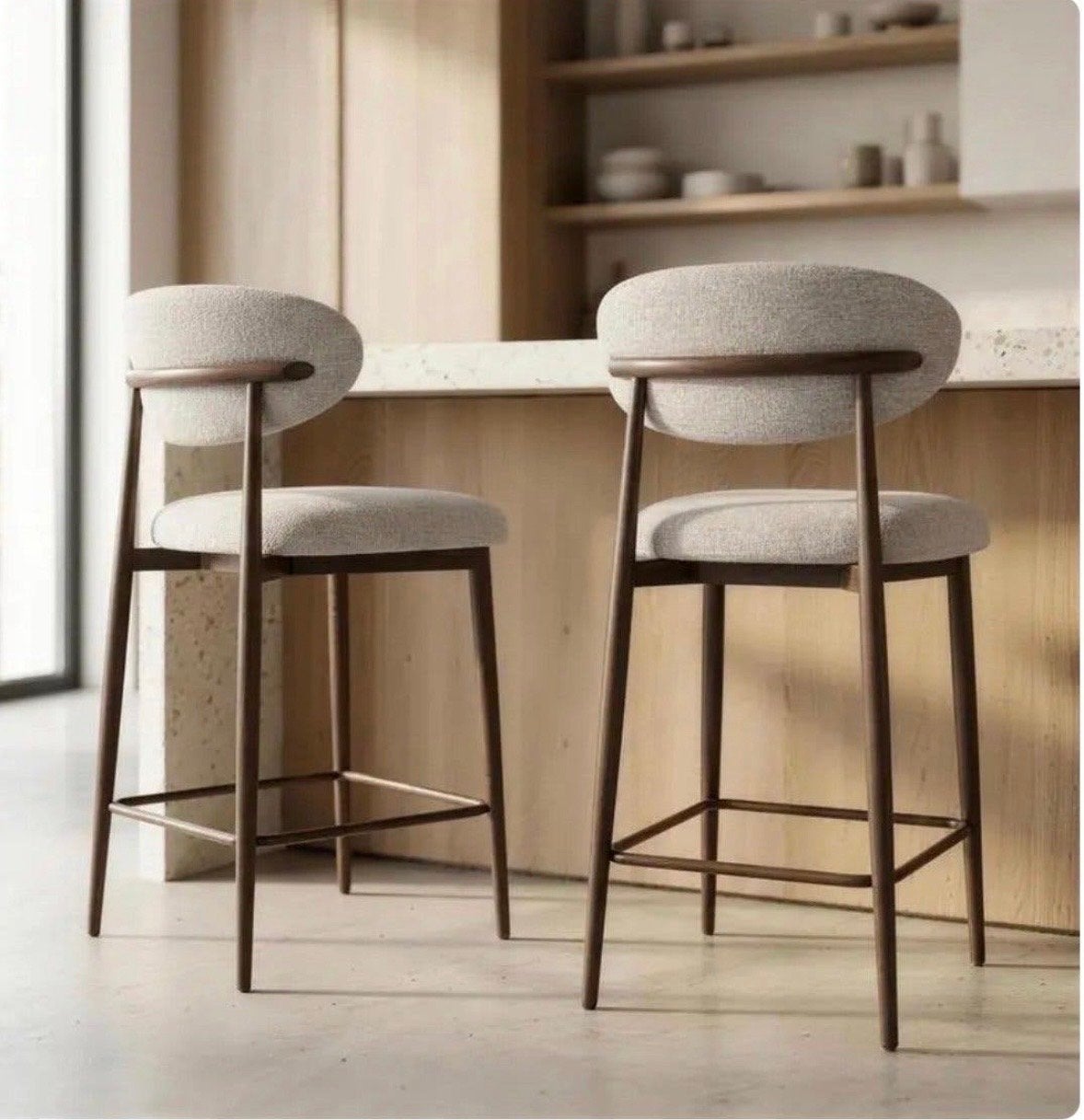 Set van 2 Japandi barkrukken - Stijlvol en Comfortabel, Huis en Inrichting, Ophalen, Met voetsteun, Zo goed als nieuw, 90 cm of meer