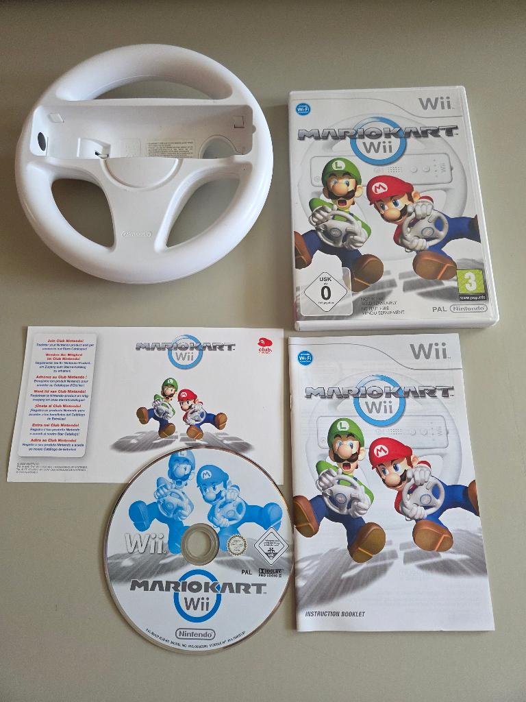 Mario Kart Wii + Stuur, Ophalen of Verzenden, Zo goed als nieuw, Sport, 3 spelers of meer