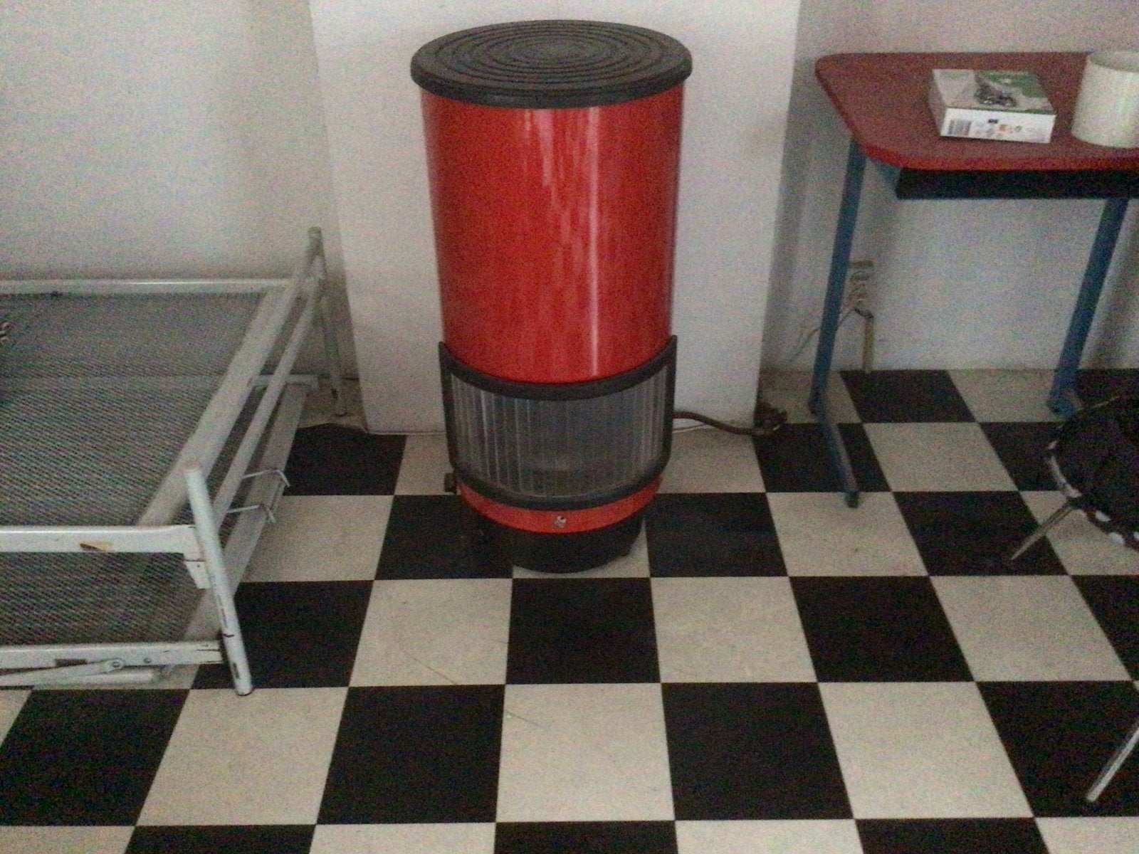 Gratis: 3 Etna gaskachels rood, Ophalen, Gebruikt, Gas, Vrijstaand