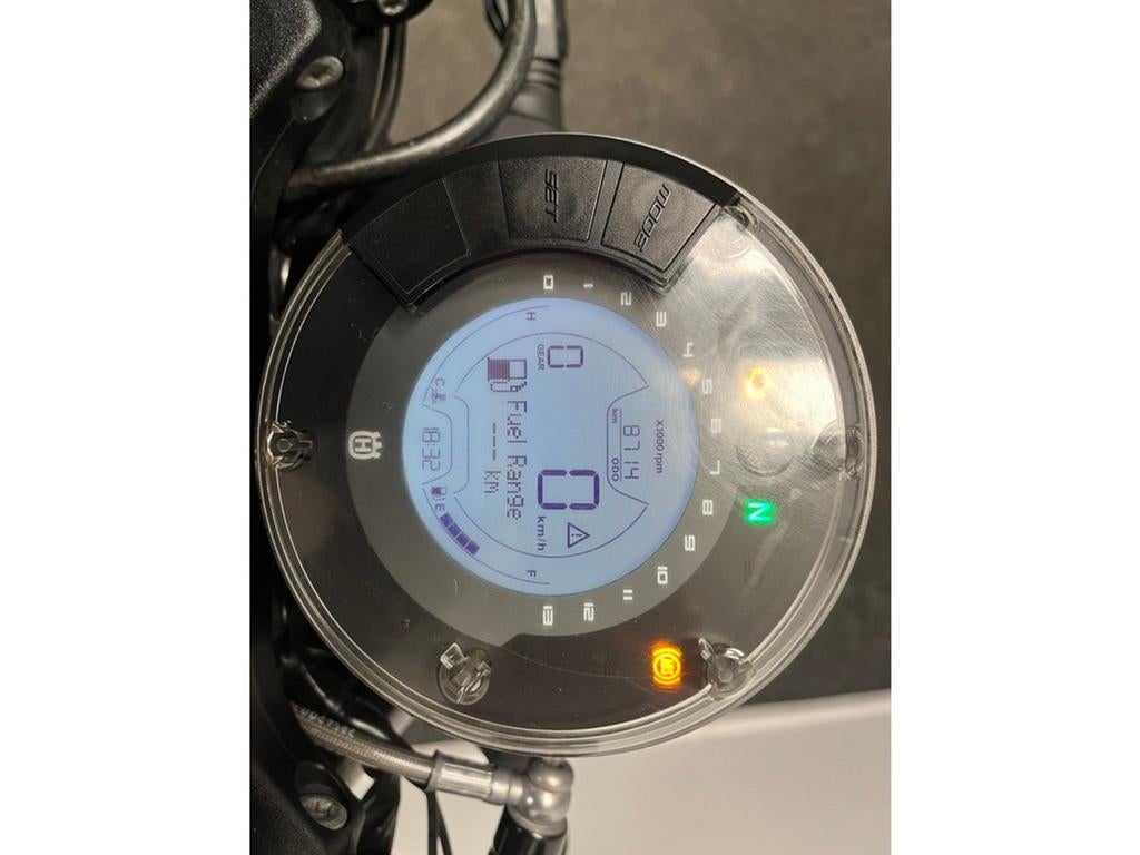 Husqvarna VITPILEN 401 LEASE VOORDELIG!, Motoren, Motoren | Husqvarna, 400 cc, Bedrijf, Onbekend, Husqvarna