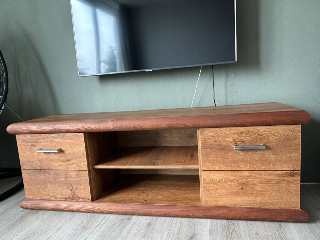 Houten TV meubel met opbergvakken, Ophalen, 150 tot 200 cm, Zo goed als nieuw, Minder dan 100 cm