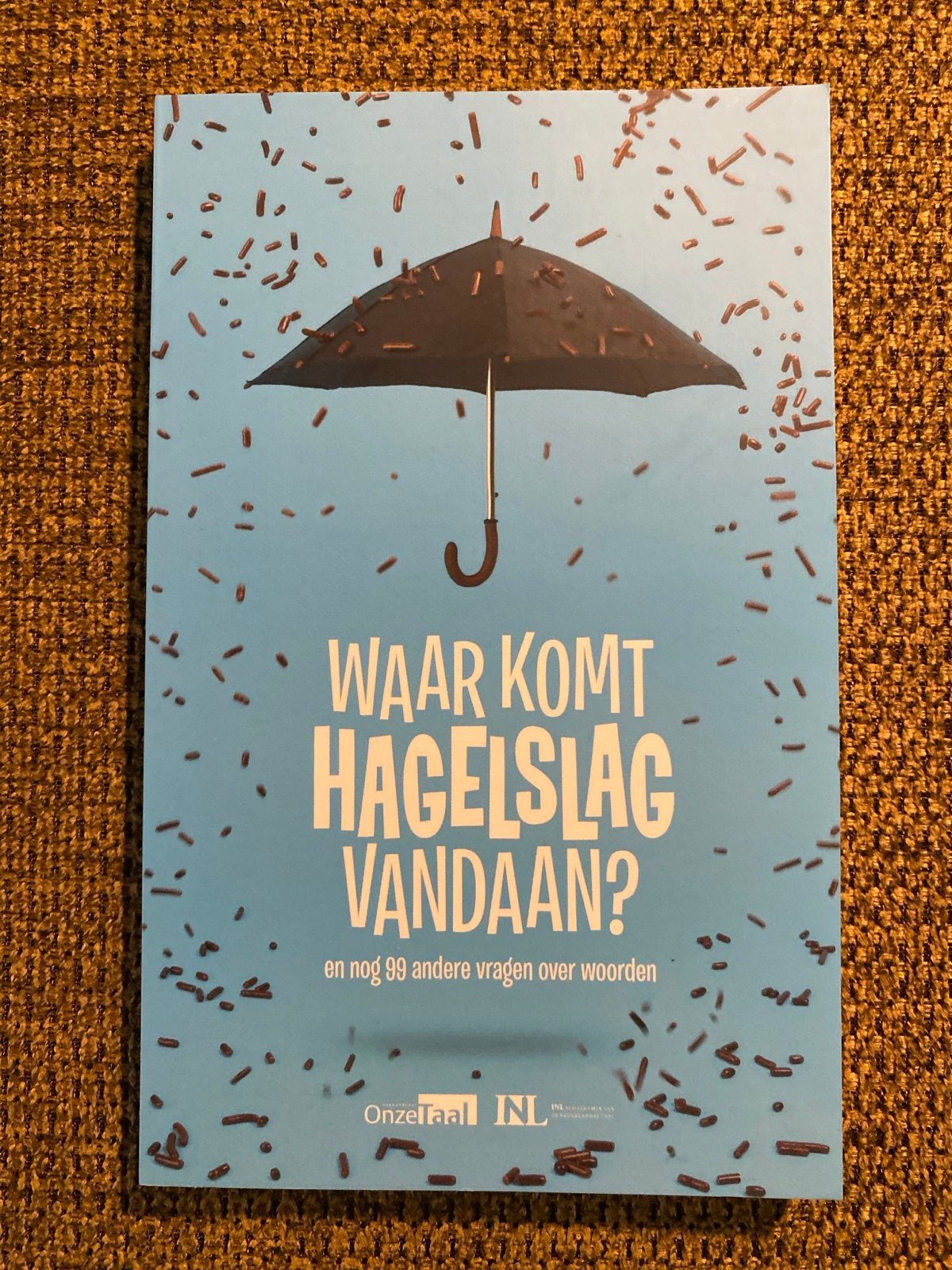Waar komt hagelslag vandaan?, Ophalen of Verzenden, Zo goed als nieuw