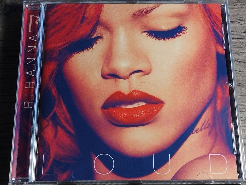 Rihanna - Loud, Ophalen of Verzenden, Zo goed als nieuw, Pop