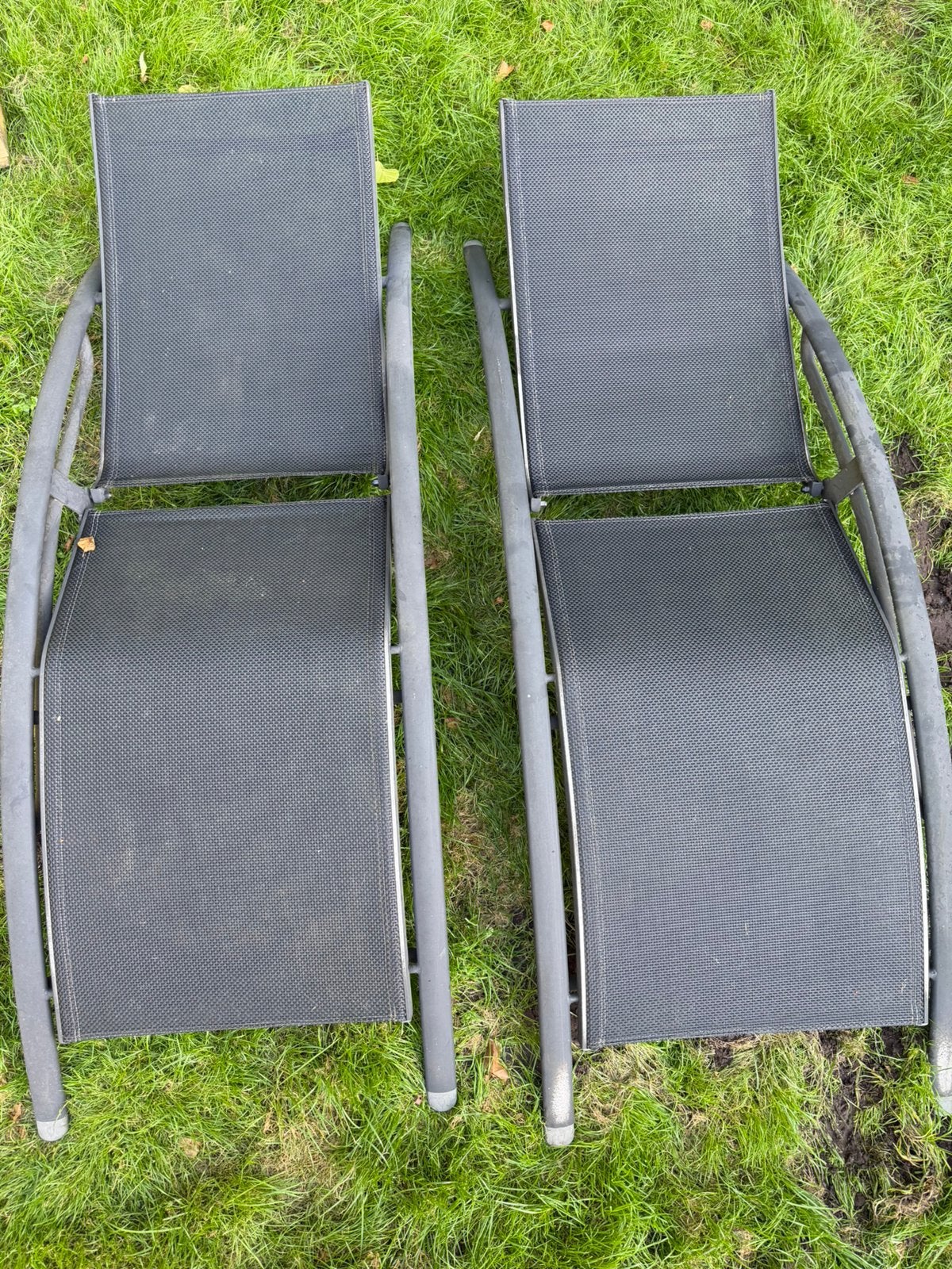 Twee ligbedden, Tuin en Terras, Ligbedden, Ophalen, Zo goed als nieuw