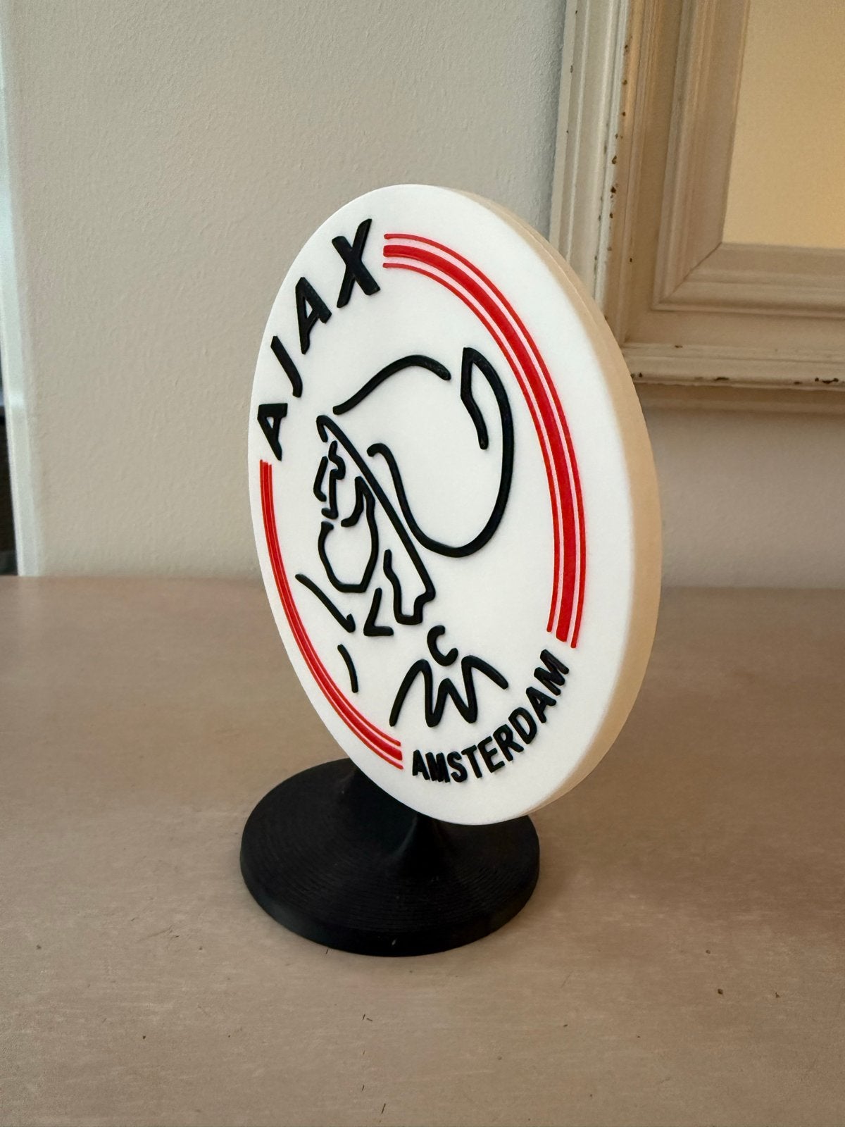 Ajax Logo Beeldje - Perfect voor de Echte Fan!, Ophalen of Verzenden, Nieuw, Ajax, Beeldje of Poppetje
