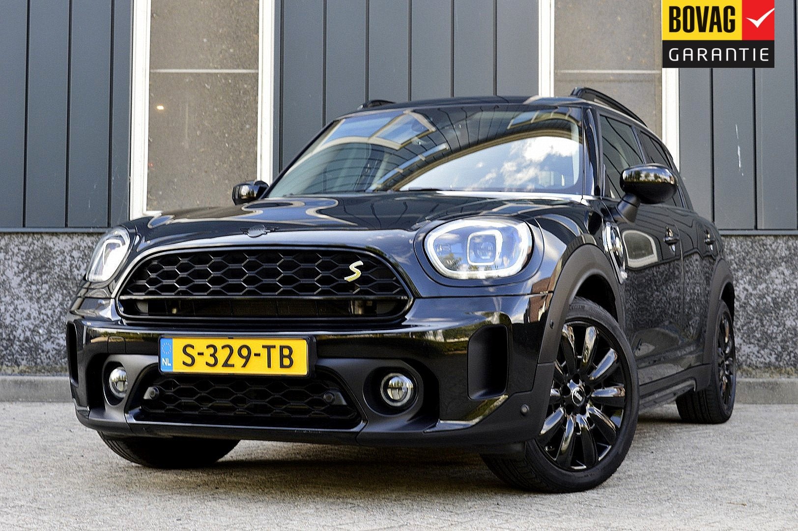 MINI Countryman 1.5 Cooper S E ALL4 Business Edition SOH 95%, Auto's, Mini, Automaat, 12 maanden, Gebruikt, Countryman