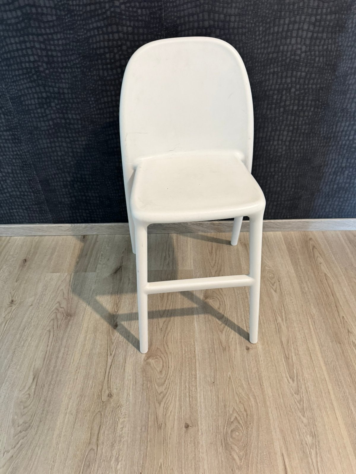 Kunstof ikea stoeltje, Kunststof, Wit, Ophalen of Verzenden, Zo goed als nieuw