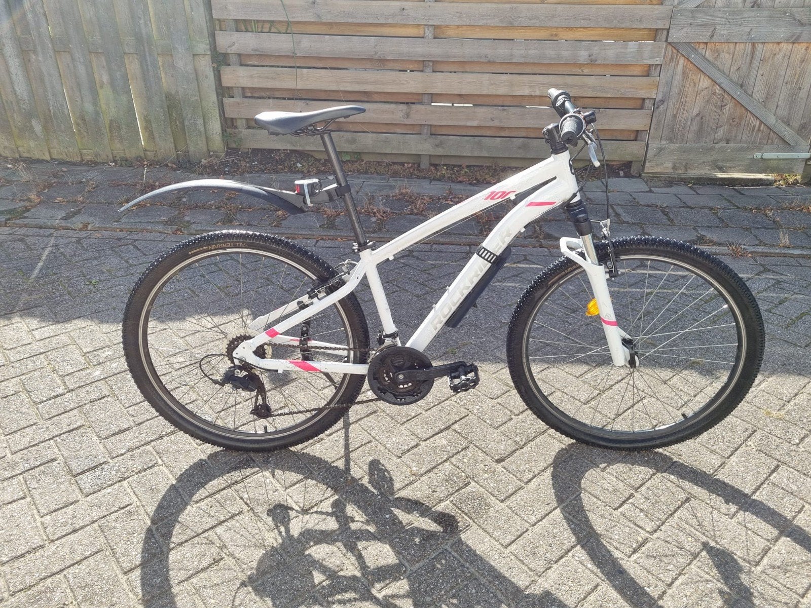 Mountainbike wit Rockrider 26 inch, 49 tot 53 cm, Ophalen, Gebruikt, Overige merken