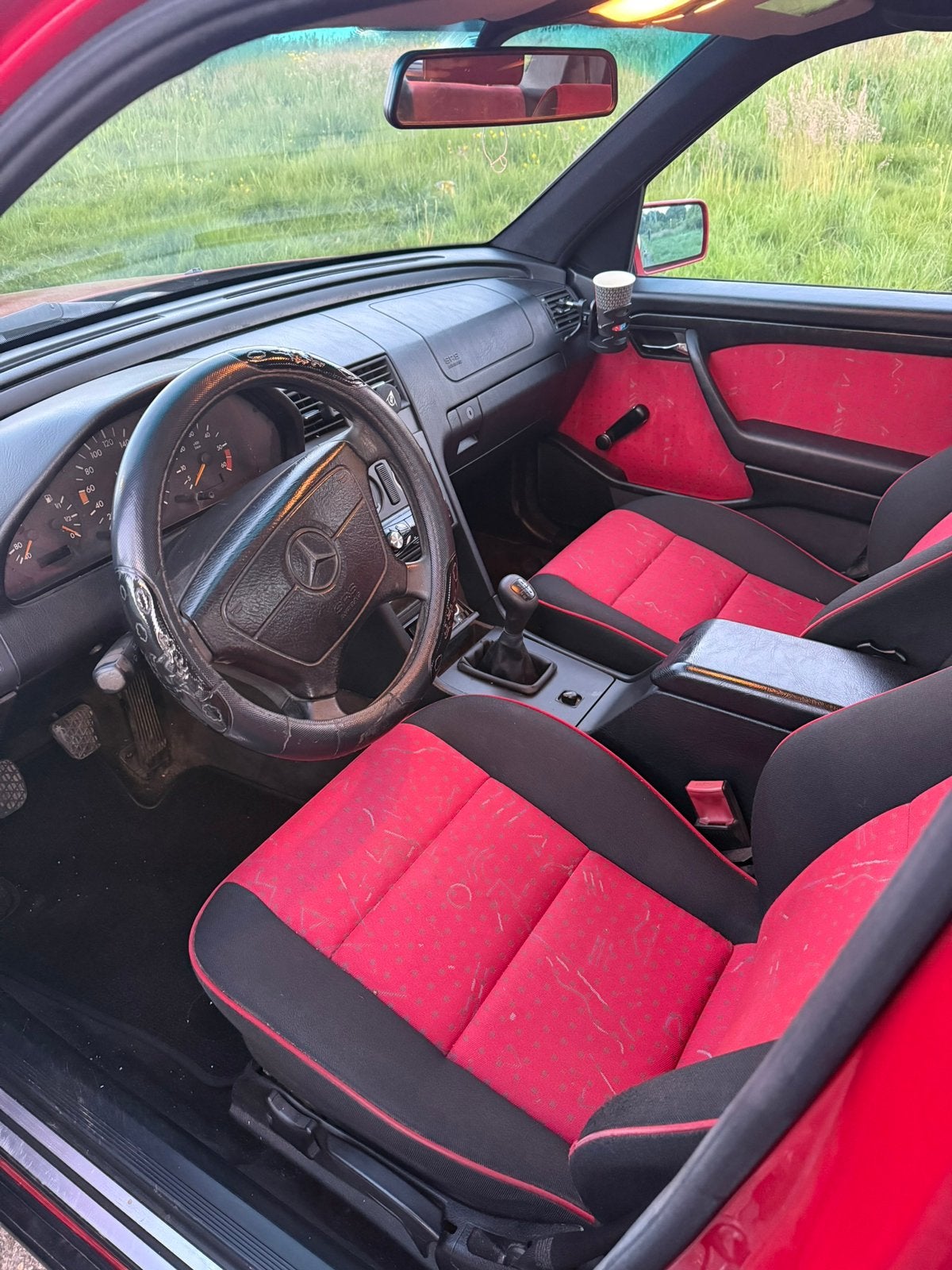 Mercedes-Benz C-Klasse 2.5 D C250 Oxykat 1994 Rood, foto 10