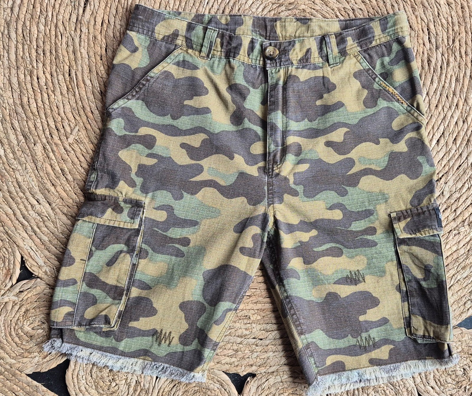 Vingino Camouflage Korte Broek - Maat 170 Jongen), Ophalen of Verzenden, Zo goed als nieuw, Vingino, Jongen