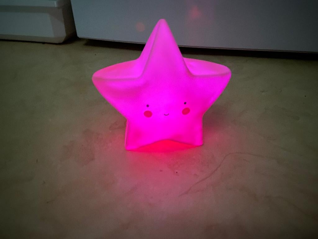 Nachtlampje in vorm van roze ster, Kinderen en Baby's, Kinderkamer | Inrichting en Decoratie, Ophalen of Verzenden, Gebruikt, Lamp