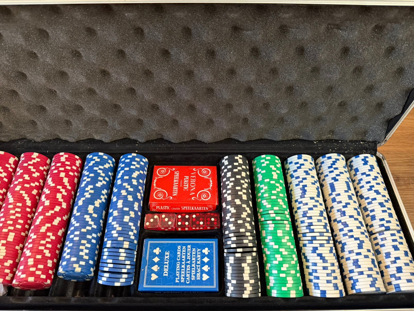 Pokerset, Ophalen, Zo goed als nieuw