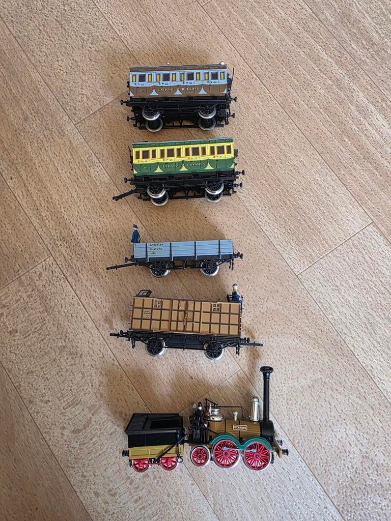 Te koop saxonia treinset, Hobby en Vrije tijd, Modeltreinen | H0, Gelijkstroom, Analoog, Gebruikt, Treinset