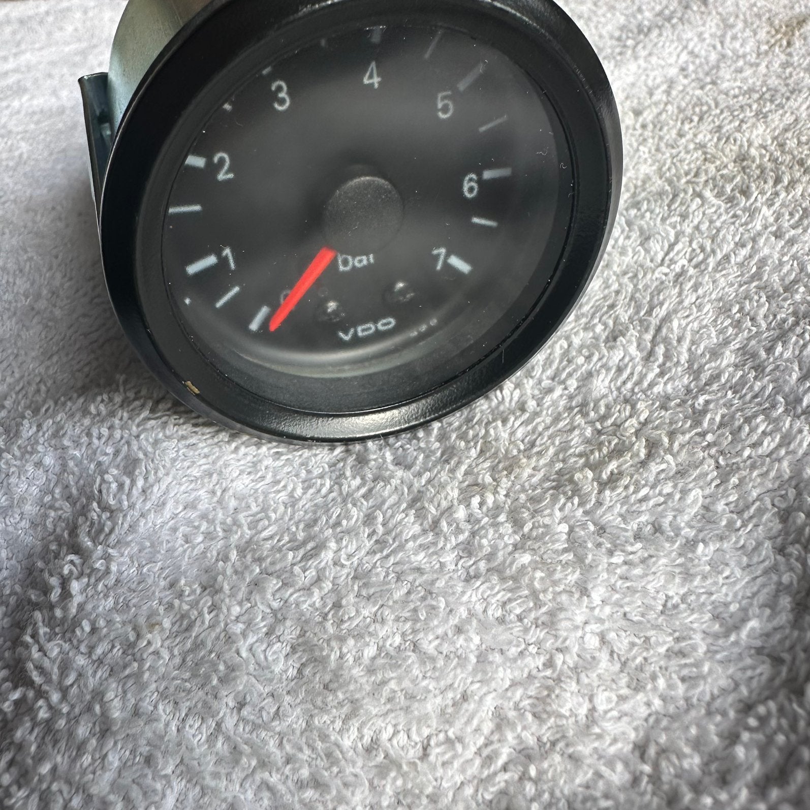 VDO Oliedrukmeter 0-8 Bar met koperen leiding, Ophalen of Verzenden, Gebruikt, Universele onderdelen
