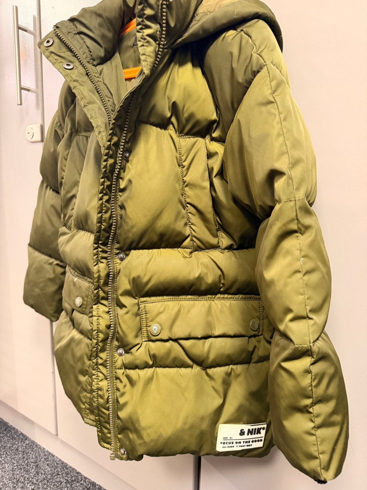 Mooie Nik & Nik groene winterjas voor kinderen, Kinderen en Baby's, Ophalen of Verzenden, Zo goed als nieuw, Jongen of Meisje