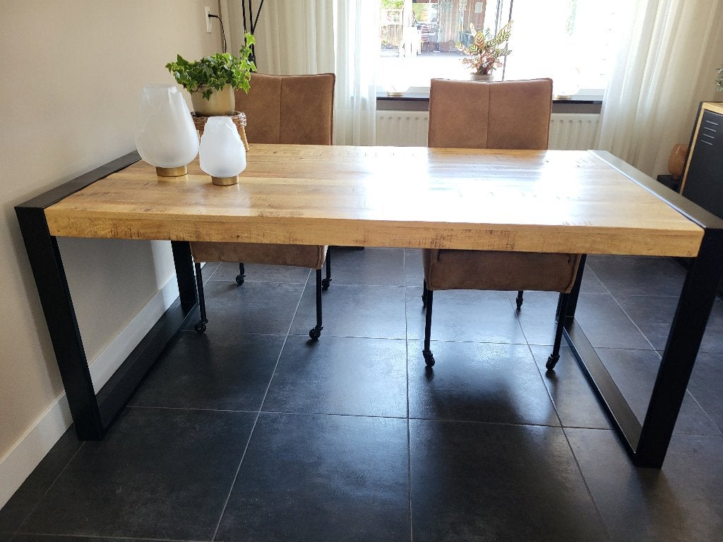 meubels, Ophalen, 150 tot 200 cm, Zo goed als nieuw, Mango hout