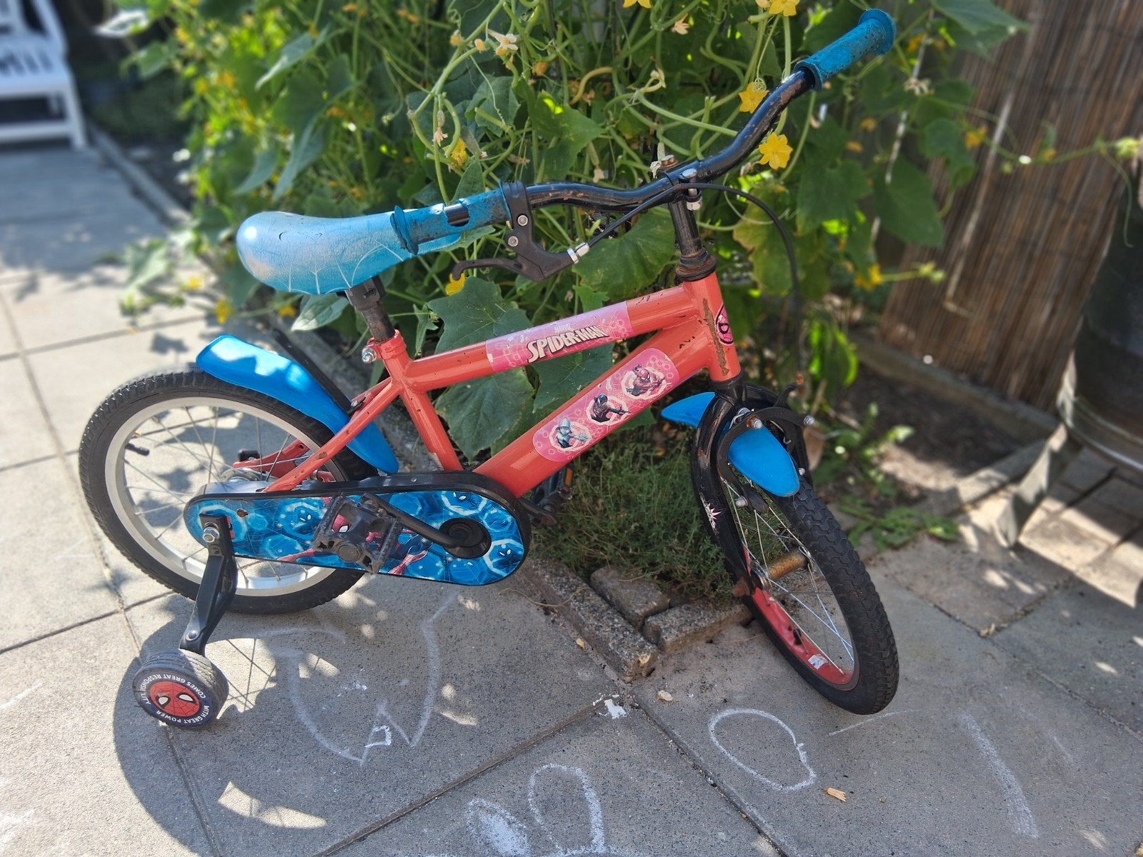 Kinderfiets 16 inch - Spiderman thema, Ophalen, Terugtraprem, Zijwieltjes, Spiderman