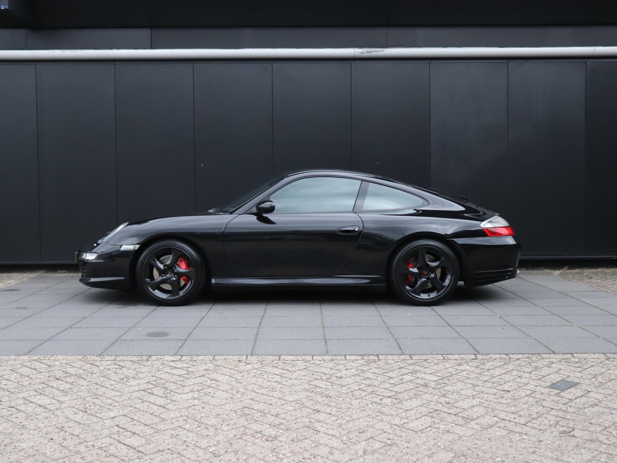 Porsche 911 3.6 Coupé Carrera 4S | LEDER | BOSE | ELEK. STO, Auto's, Automaat, Gebruikt, Zwart, Zwart