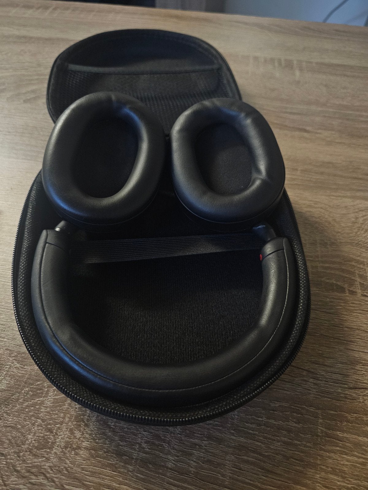 Foto 3 van Sony WH-1000XM5 Koptelefoon Zwart