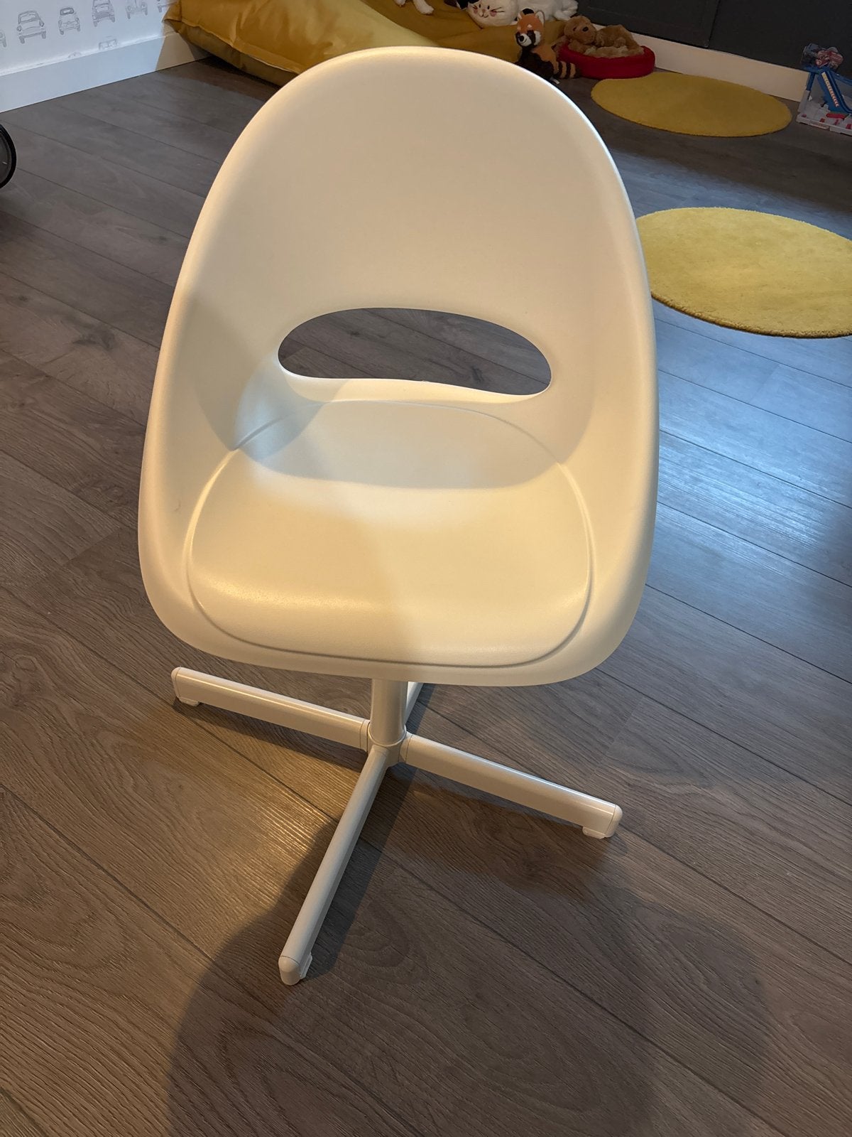 Ikea kinder bureaustoel, Ophalen, Zo goed als nieuw, Wit