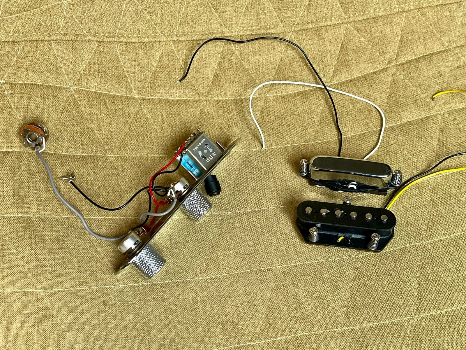 Squier Affinity Telecaster Pickups & Loaded Control Plate, Ophalen of Verzenden, Gebruikt, Elektrische gitaar