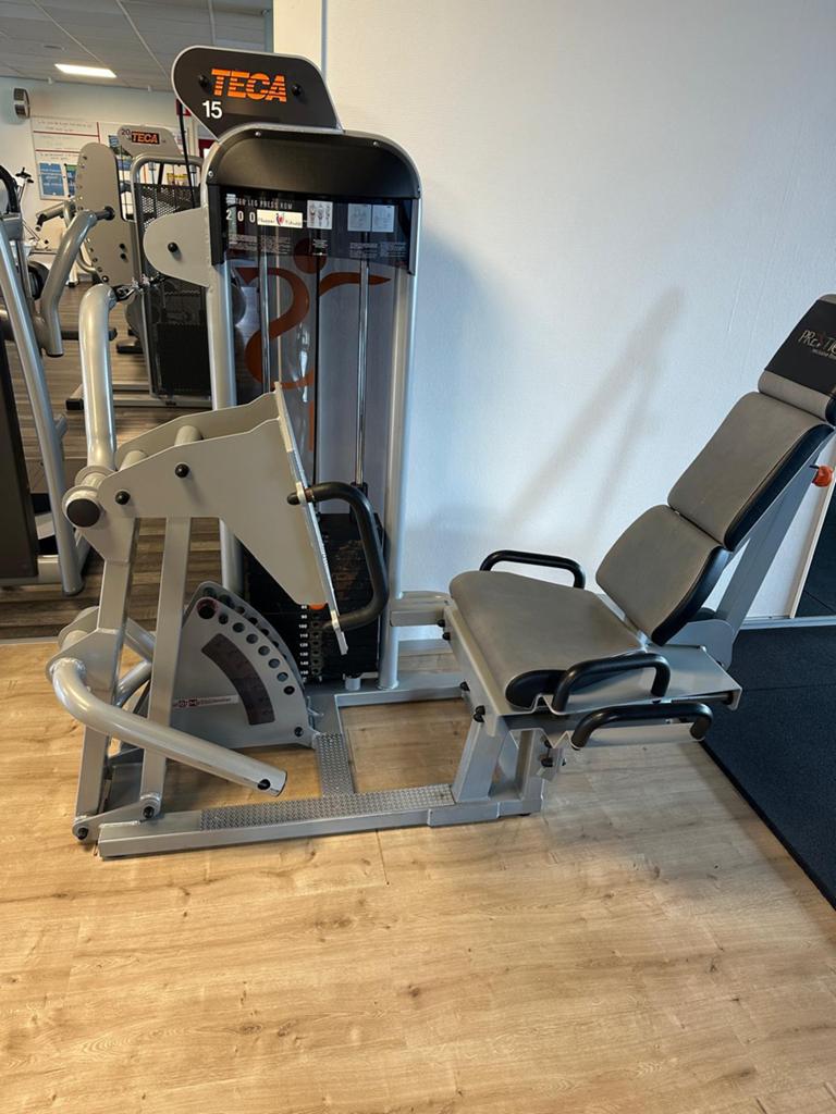 Leg Press - Teca, Ophalen, Zo goed als nieuw, Krachtstation