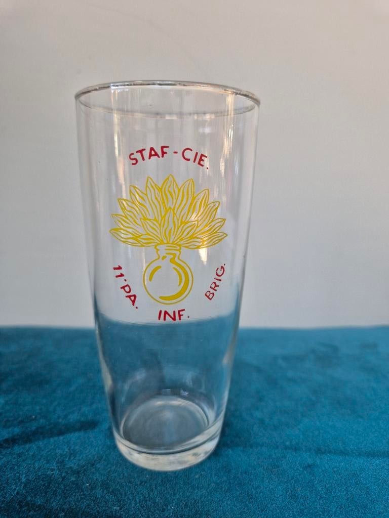 Bierglas 11 Painfbrig Staf Cie 11 Pantser Infanterie Brigade, Verzamelen, Militaria | Algemeen, Ophalen of Verzenden, Landmacht