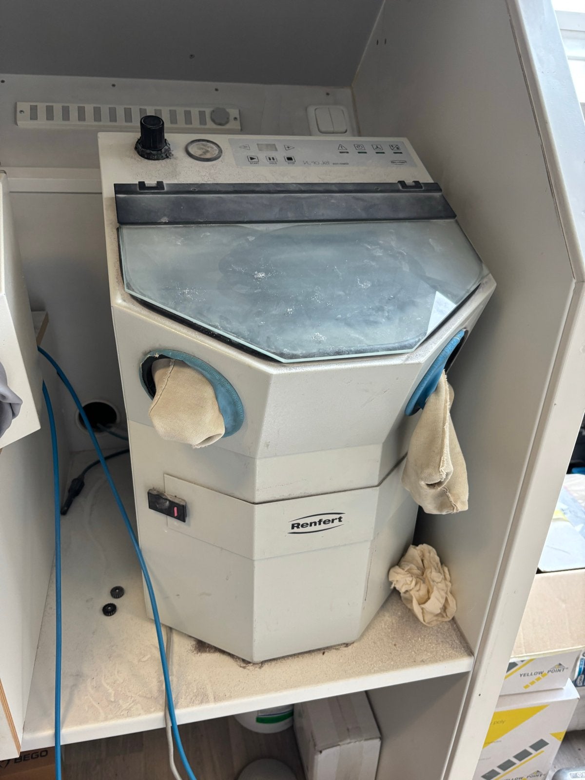 Zandstraal apparaten Rentfert, Ophalen