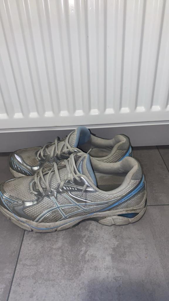 Asics gel schoenen, Sport en Fitness, Loopsport en Atletiek, Overige typen, Nieuw, Ophalen of Verzenden, Hardlopen