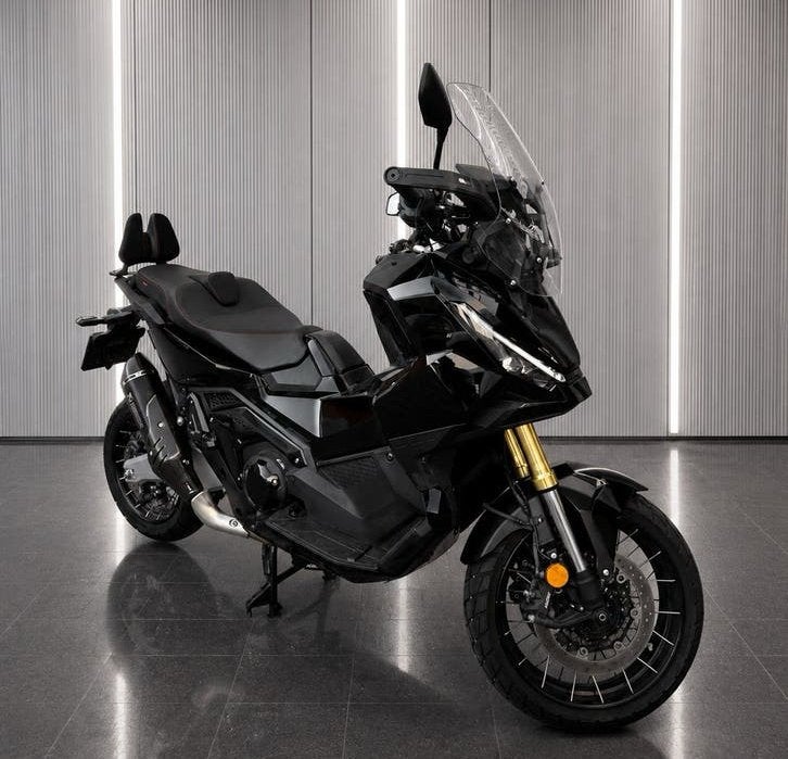 Honda X-ADV 750 2025 |Akrapovič | Garantie, Particulier, Scooter