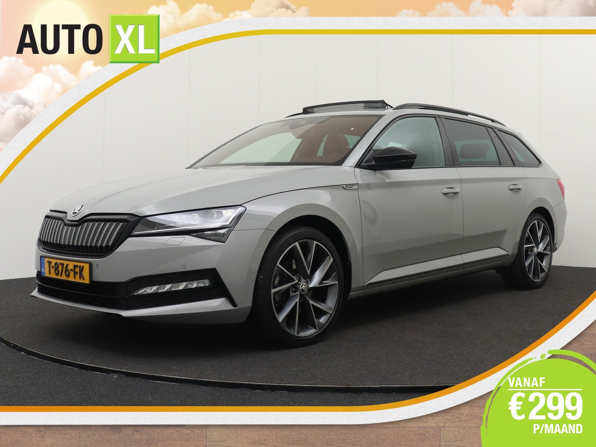 Skoda Superb Combi 218 PK PHEV Aut. Sportline Pano-Dak Adapt, Auto's, Dealer onderhouden, Gebruikt, 4 cilinders, Origineel Nederlands