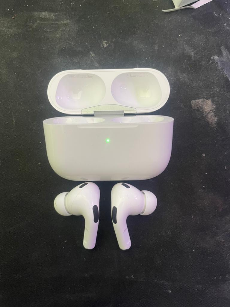 Airpods pro 2, Telecommunicatie, Mobiele telefoons | Oordopjes, Ophalen of Verzenden, Zo goed als nieuw