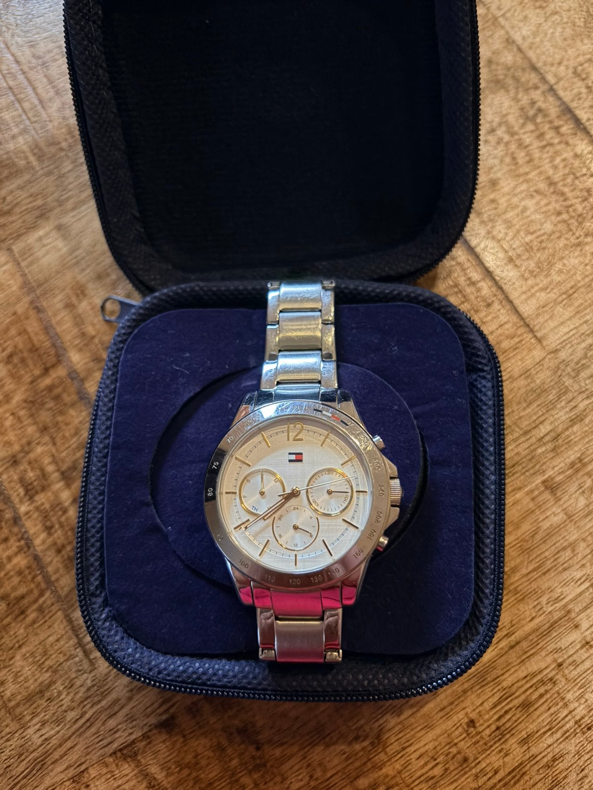 Tommy Hilfiger Horloge dames, Overige merken, Gebruikt, Polshorloge, Overige materialen