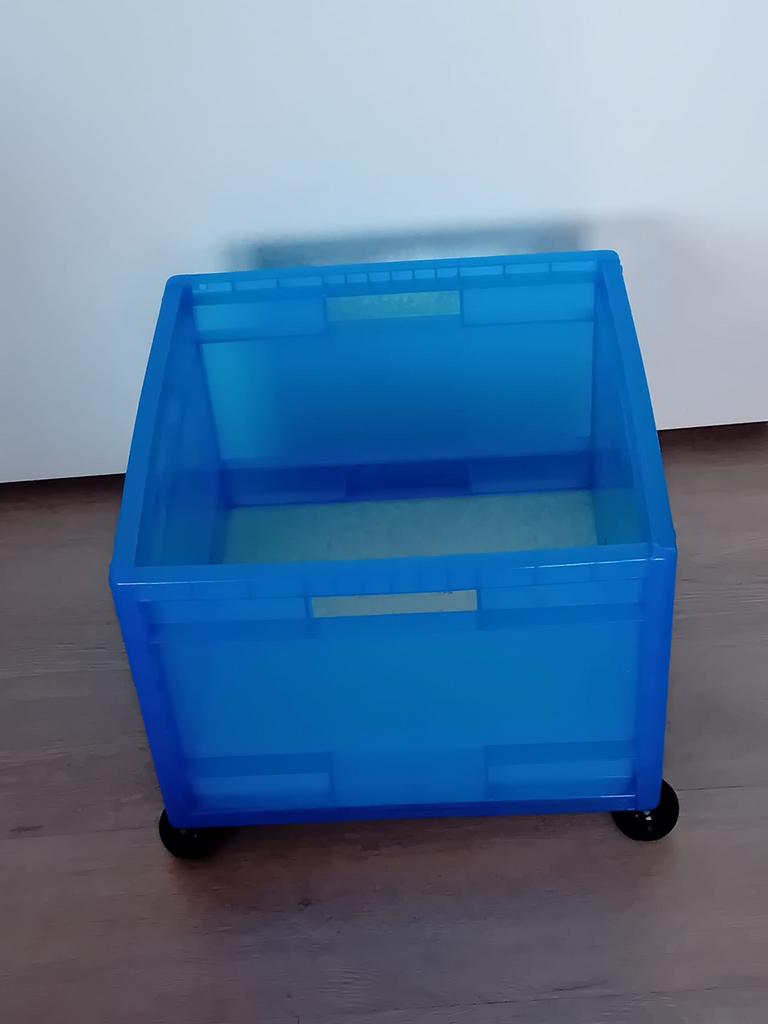 Opbergbakken met wieltjes - 3 stuks, Gebruikt, Minder dan 50 cm, Ophalen of Verzenden, Minder dan 40 cm