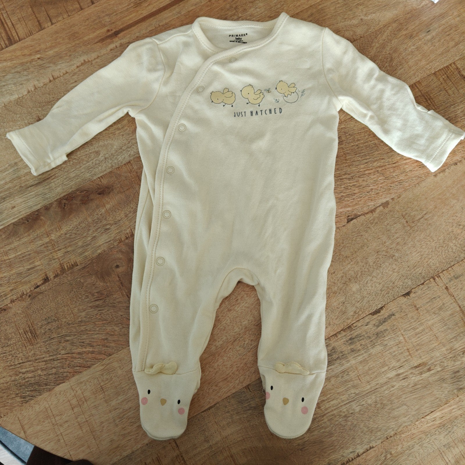 Primark Romper 'Just Hatched' met Kuikentjes, Ophalen, Gebruikt, Primark, Jongetje of Meisje