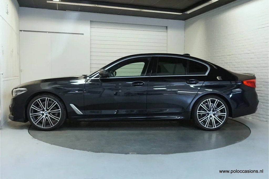 BMW 5 Serie 520i High Exec € 31.200,00, 1998 cc, Gebruikt, 4 cilinders, 2000 kg